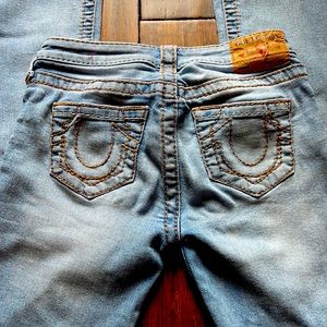 Womens true religion jeans.  Best jeans ever! So sexy and form fitting!!